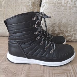 Khombu Alison winter boots
